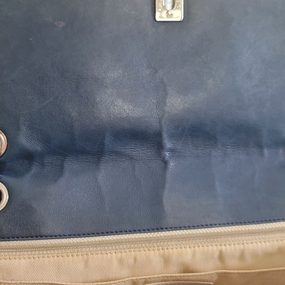 Authentic Chanel In The Business Flap Bag Quilted Patent Vinyl Maxi - Picture 7 of 16